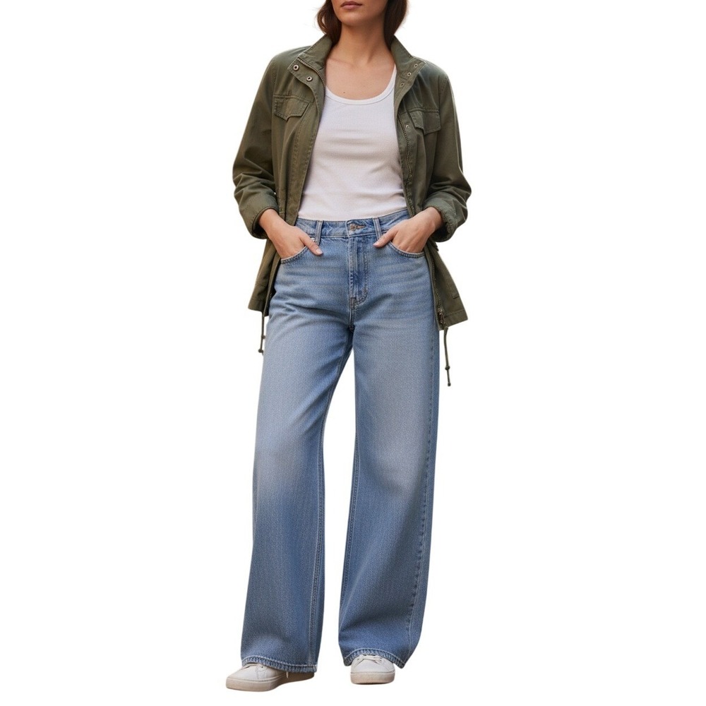 Abercrombie Fitch The Ultra Loose Wide Leg‎ Light Wash Denim Jeans Size 29 Long